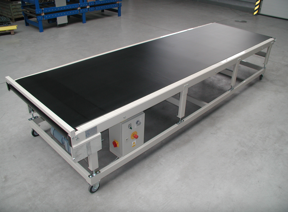 Przenośnik taśmowy do opon